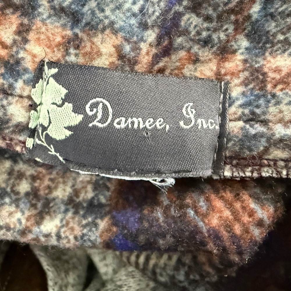 Damee Inc Heathered Knit Swing Coat Size 2X Wired Collared Button Front Size - Picture 8 of 9